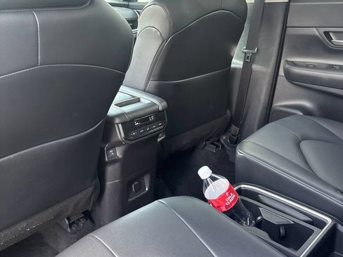 Used 2025 Toyota Grand Highlander AWD image 7