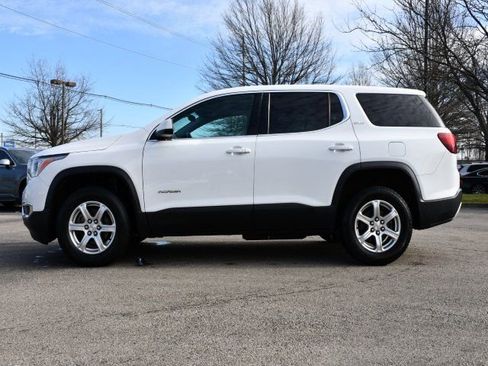 Used 2017 GMC Acadia SLE w/ LPO, Floor Liner Package FWD image 4