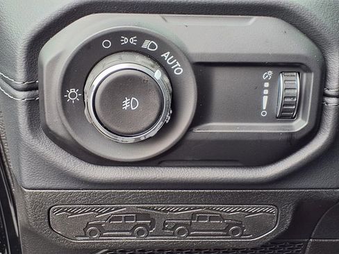 New 2026 Jeep Wrangler Unlimited Rubicon 392 image 18