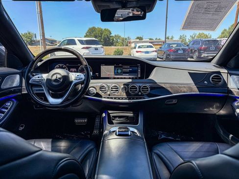 Used 2019 Mercedes-Benz S 560 Sedan image 12