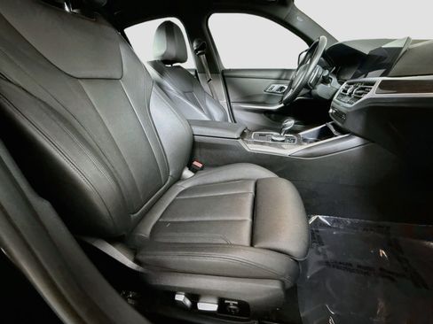 Used 2020 BMW 330i Sedan w/ Convenience Package RWD image 29