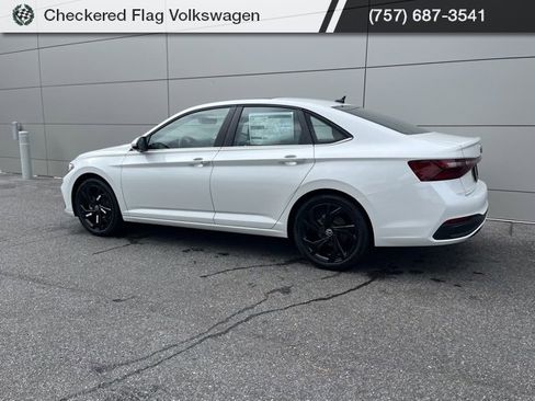 New 2026 Volkswagen Jetta SE image 16