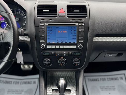 Used 2008 Volkswagen R32 AWD/4WD image 10