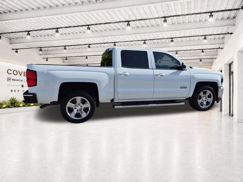 Used 2017 Chevrolet Silverado 1500 LT w/ Texas Edition RWD image 12