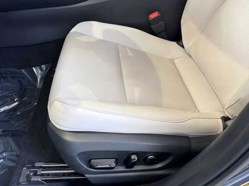 Used 2023 Lexus UX 250h F Sport w/ Accessory Package (Z2) FWD image 14