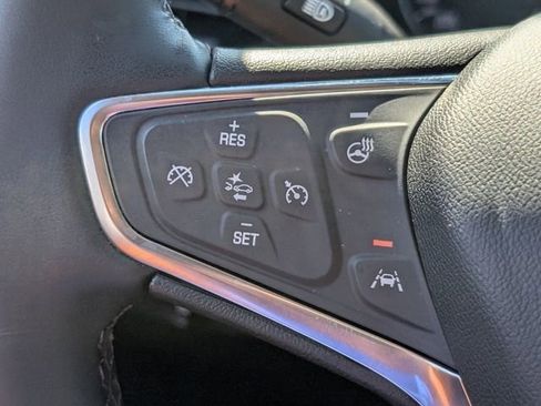 Used 2024 Chevrolet Equinox LT FWD image 30