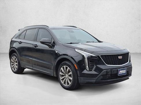 Used 2020 Cadillac XT4 Sport FWD image 3