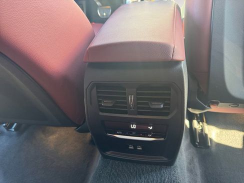 Used 2023 BMW M440i Coupe w/ Premium Package image 30