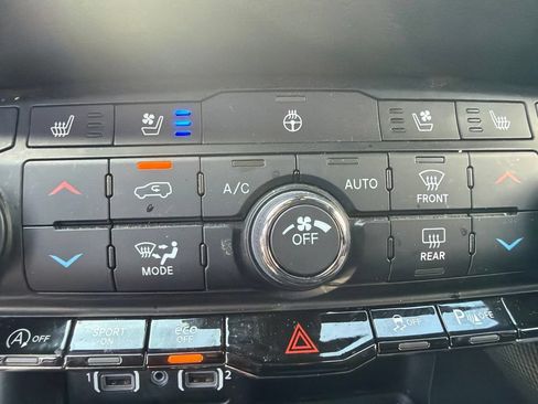 Used 2024 Dodge Durango GT AWD/4WD image 4