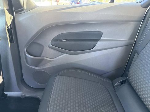 Used 2020 Ford Transit Connect XLT image 16