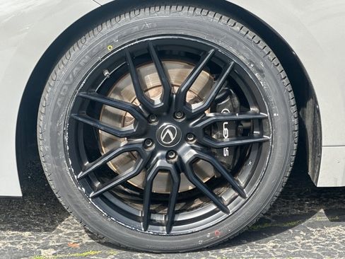 Certified 2022 Lexus IS 500 w/ Accessory Package image 37