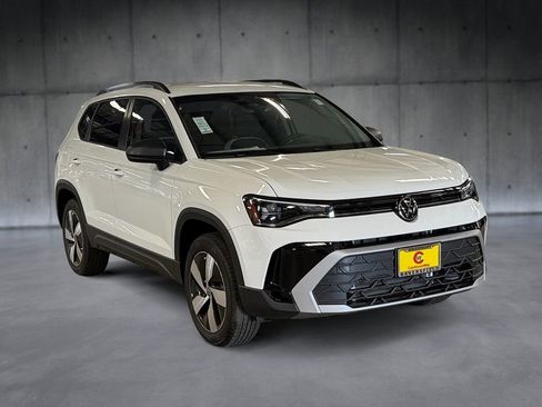 New 2026 Volkswagen Taos S AWD/4WD image 7
