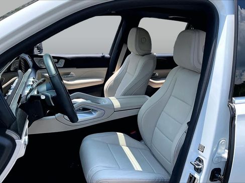 Used 2024 Mercedes-Benz GLE 350 4MATIC image 8