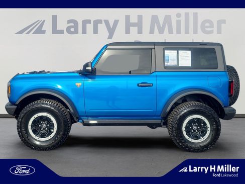 Used 2022 Ford Bronco Badlands image 2