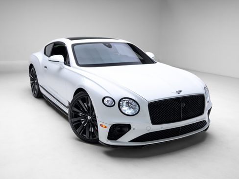 Used 2022 Bentley Continental GT Speed image 23