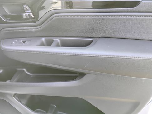 Used 2024 Honda Odyssey Touring image 16