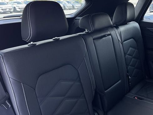 New 2026 Volkswagen Atlas Cross Sport SE image 30