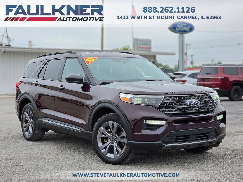 Used 2023 Ford Explorer XLT w/ Equipment Group 202A AWD/4WD image 1