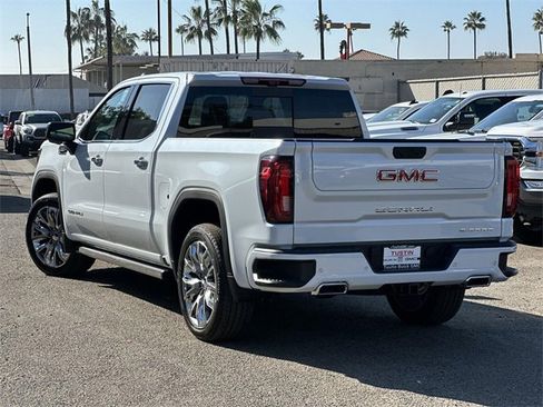 New 2026 GMC Sierra 1500 Denali w/ Denali Reserve Package image 5