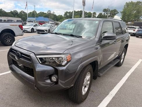 Used 2020 Toyota 4Runner SR5 RWD image 1