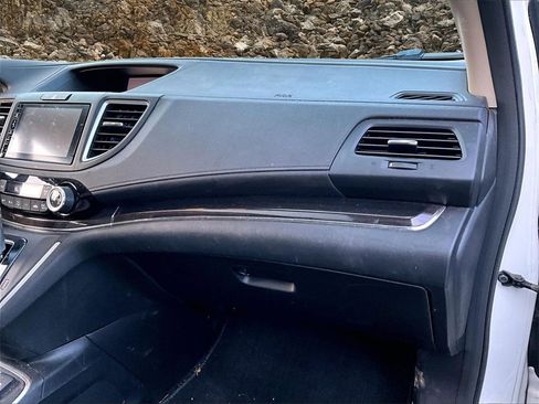 Used 2016 Honda CR-V Touring image 14