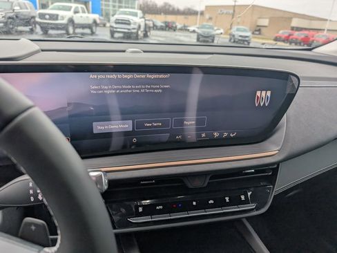 New 2026 Buick Envision Sport Touring image 19