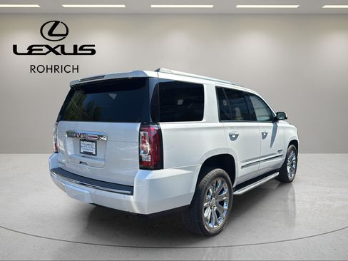 Used 2017 GMC Yukon Denali w/ Open Road Package AWD/4WD image 6