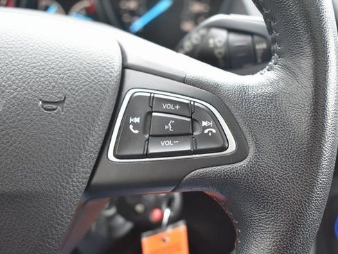 Used 2018 Ford Escape SEL image 20