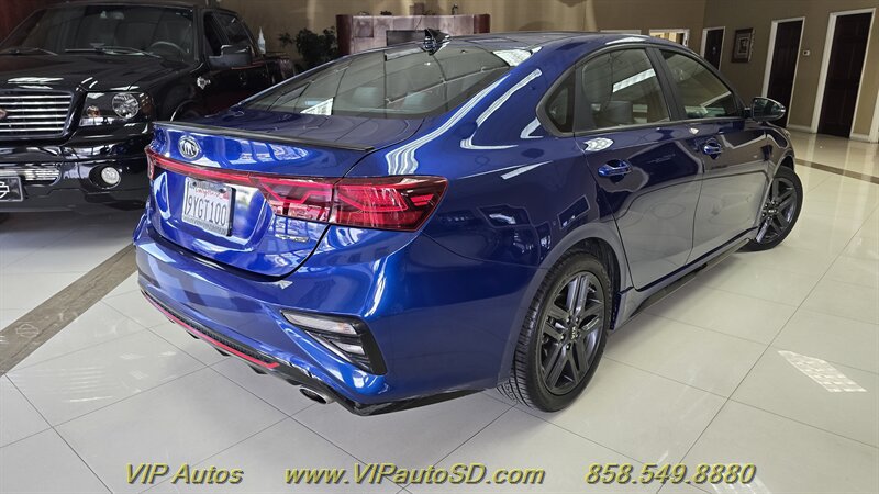Used 2020 Kia Forte GT-Line w/ GT-Line Premium Package FWD image 4
