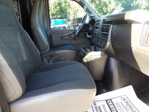 Used 2025 GMC Savana 2500 w/ Driver Convenience Package RWD image 35