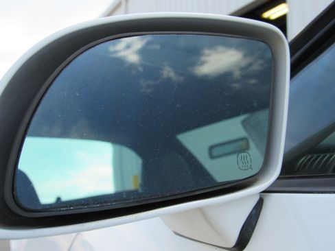 Used 1996 Chevrolet Corvette Coupe RWD image 32