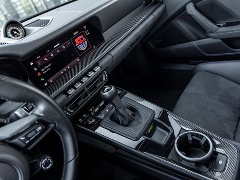 Used 2024 Porsche 911 GT3 image 32