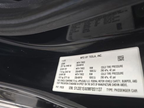 Used 2021 Tesla Model 3 Standard Range Plus RWD image 44