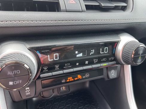 Certified 2025 Toyota RAV4 XLE image 20