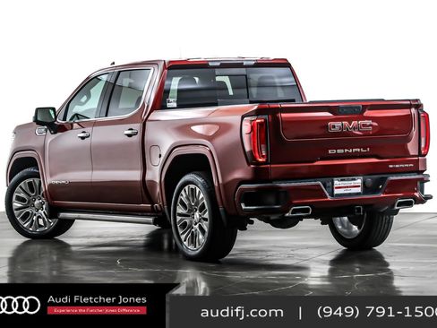 Used 2022 GMC Sierra 1500 Denali w/ Denali Premium Package image 12