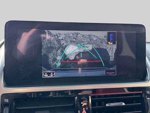 Certified 2022 Lexus GX 460 Premium w/ Premium Plus Package AWD/4WD image 36