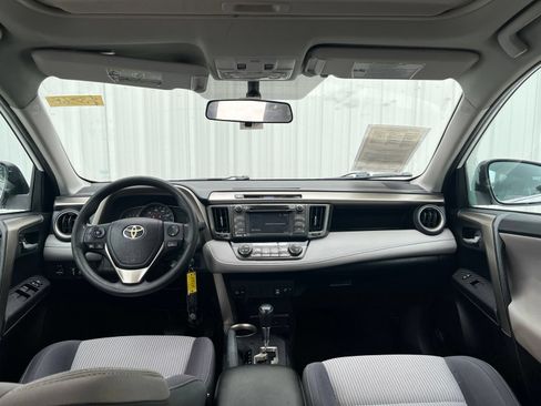 Used 2014 Toyota RAV4 XLE FWD image 18