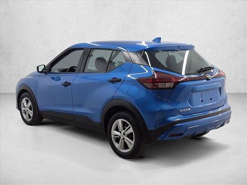 Used 2023 Nissan Kicks S FWD image 8