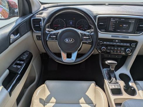 Used 2020 Kia Sportage EX FWD image 18