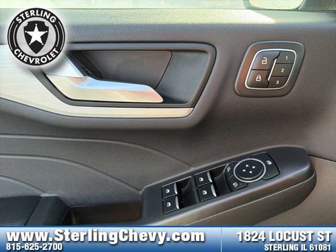 Used 2024 Ford Escape Platinum AWD/4WD image 17