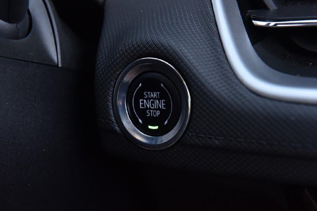 Used 2025 Chevrolet TrailBlazer LT AWD/4WD image 16