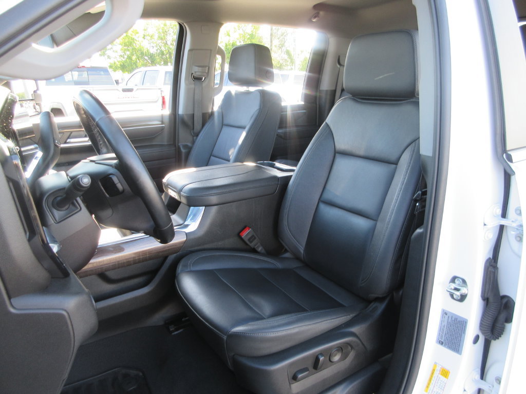 Certified 2025 Chevrolet Silverado 2500 LT w/ Z71 Chrome Sport Edition AWD/4WD image 20