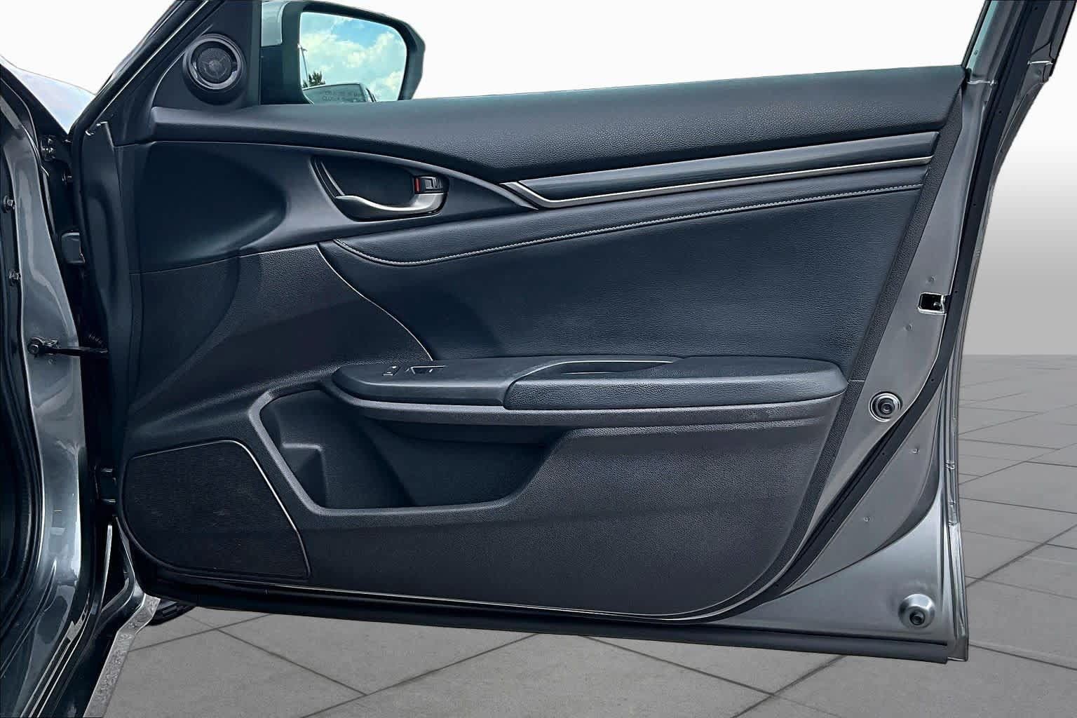 Used 2020 Honda Civic EX-L image 23