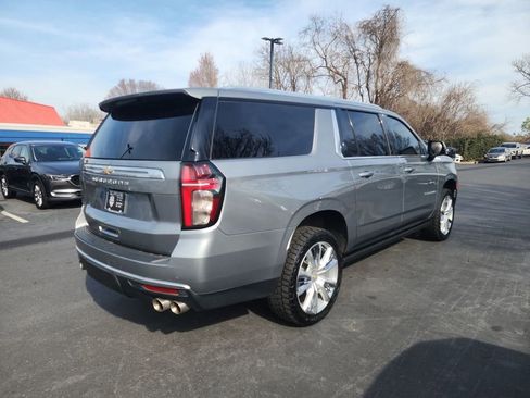 Certified 2023 Chevrolet Suburban High Country AWD/4WD image 8