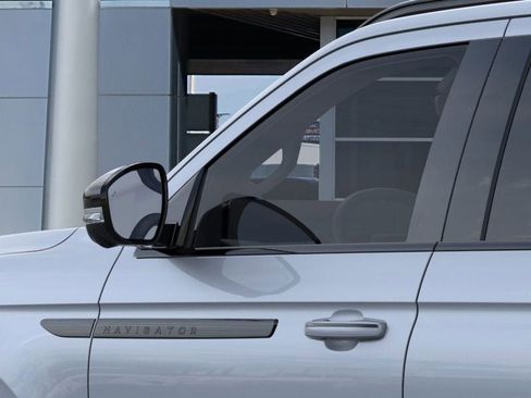 New 2025 Lincoln Navigator L Reserve w/ Jet Appearance Package image 20