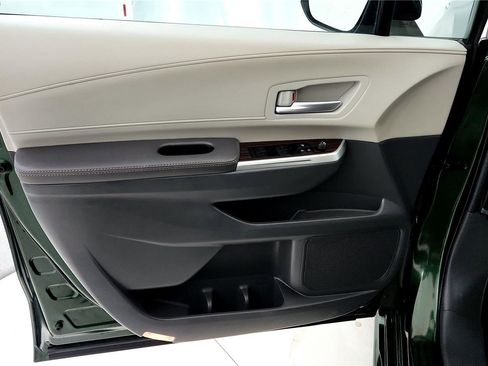 Certified 2024 Toyota Sienna XLE image 22