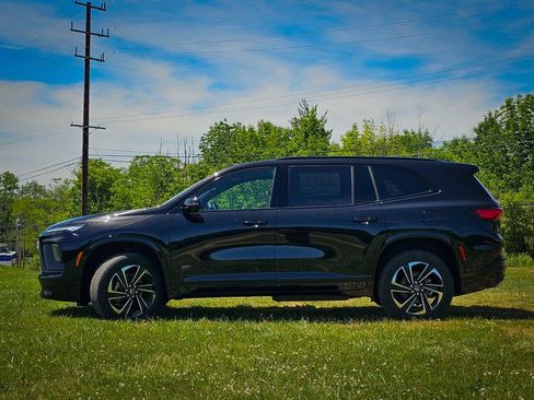 New 2026 Buick Enclave Sport Touring w/ Power Package AWD/4WD image 6