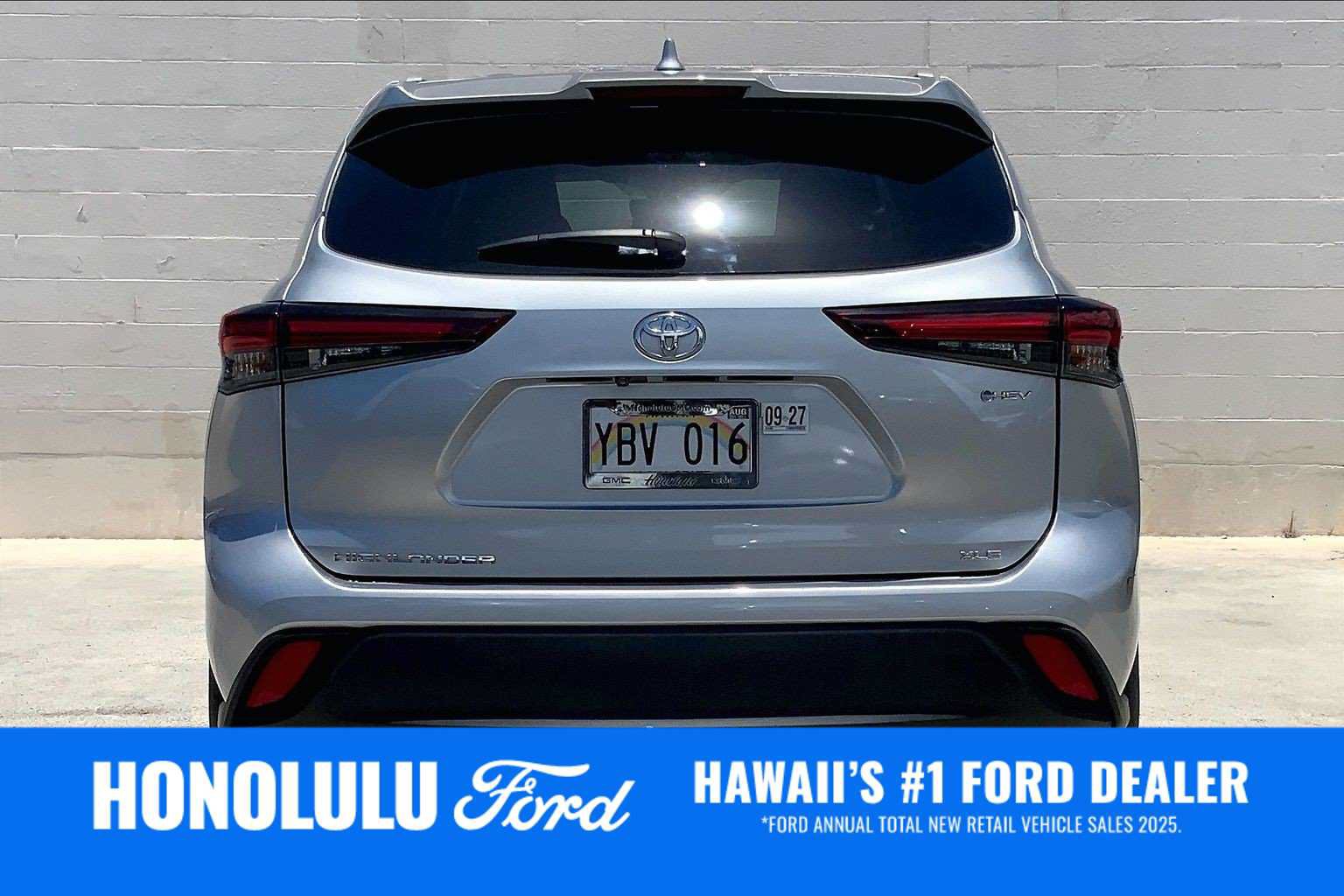 Used 2025 Toyota Highlander XLE AWD/4WD image 5