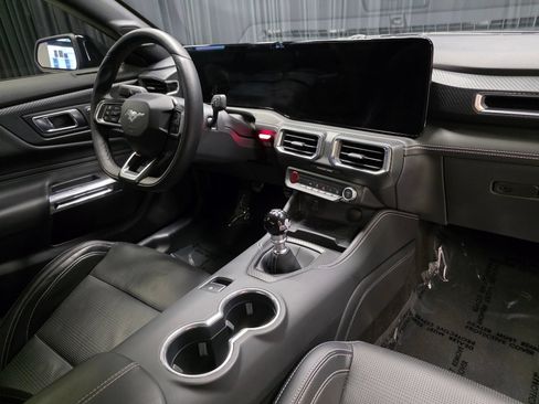 Used 2024 Ford Mustang GT Premium RWD image 38