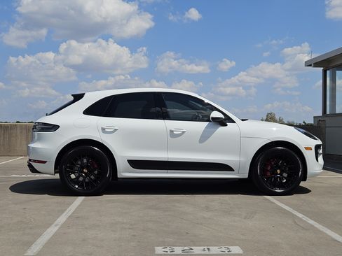 Certified 2021 Porsche Macan GTS AWD/4WD image 9